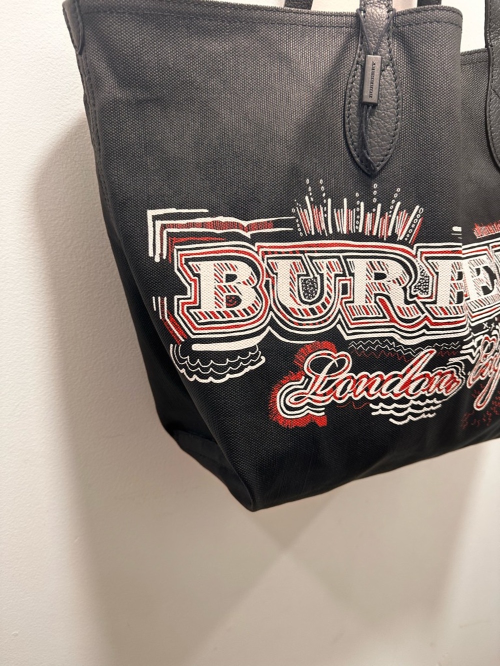 Burberry Reversible Tote Bag London England Graphic Nova Check Canvas - Picture 3 of 10